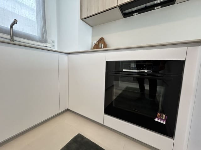 3 quarto Penthouse para venda em Centro ciudad, Fuengirola com piscina - 1 090 000 € (Ref: 9540151)