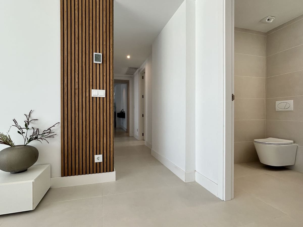 3 quarto Penthouse para venda em Fuengirola com piscina - 1 090 000 € (Ref: 9540151)