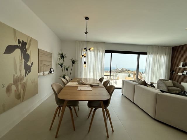 3 quarto Penthouse para venda em Centro ciudad, Fuengirola com piscina - 1 090 000 € (Ref: 9540151)