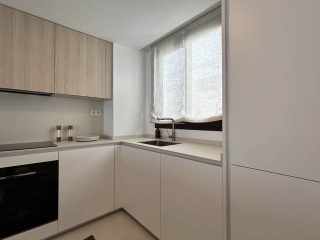 3 quarto Penthouse para venda em Centro ciudad, Fuengirola com piscina - 1 095 000 € (Ref: 9540157)