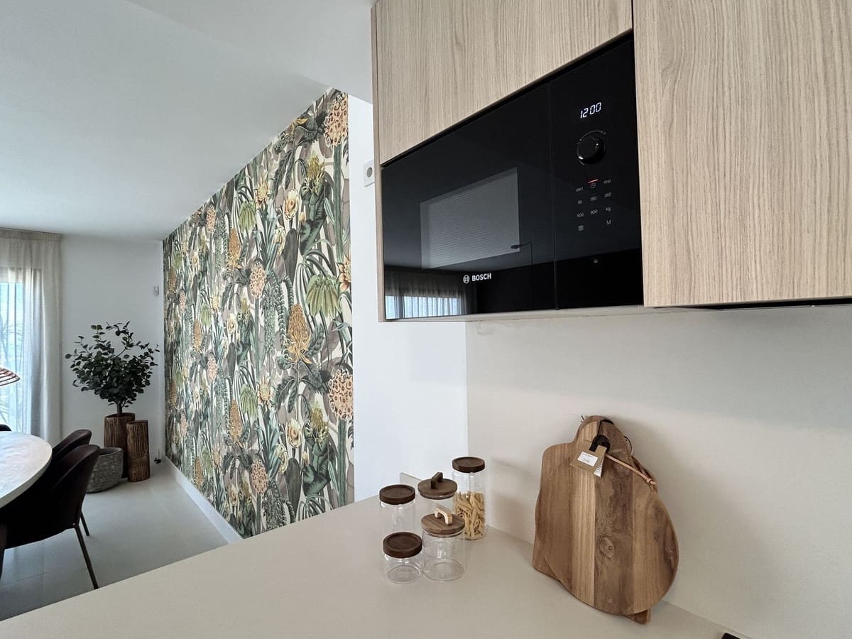 3 quarto Penthouse para venda em Fuengirola com piscina - 1 095 000 € (Ref: 9540157)