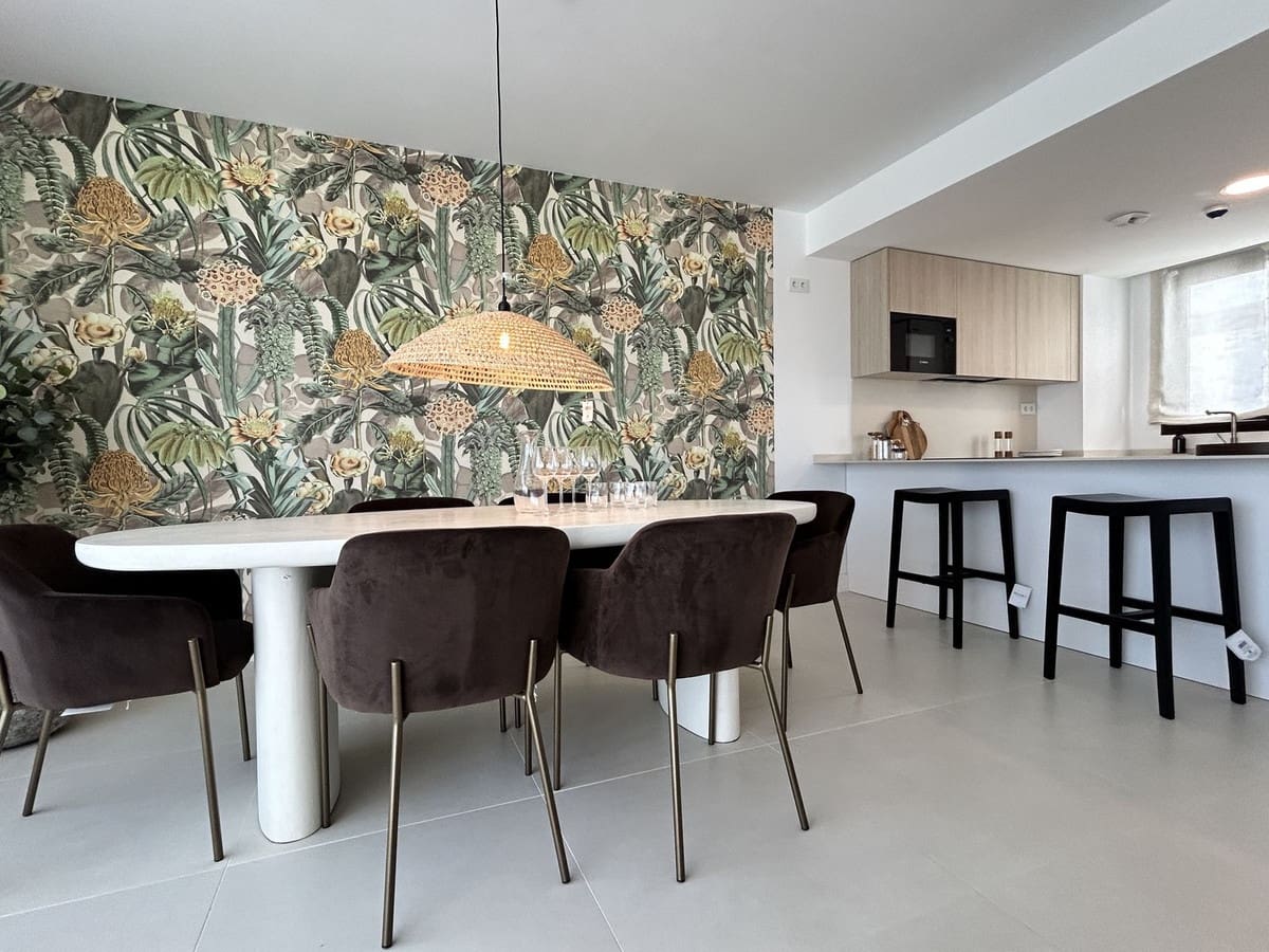 3 quarto Penthouse para venda em Fuengirola com piscina - 1 095 000 € (Ref: 9540157)