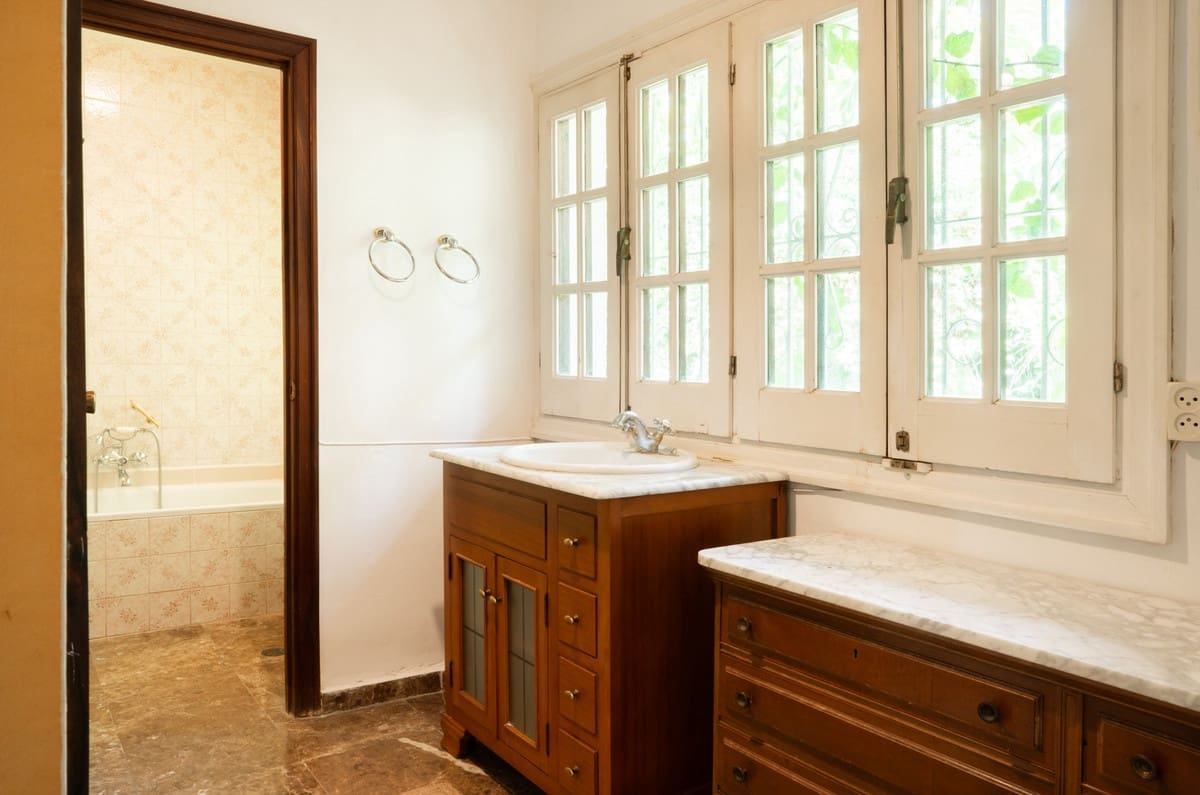 3 quarto Moradia para venda em San Pedro de Alcantara com piscina - 1 095 000 € (Ref: 9540160)