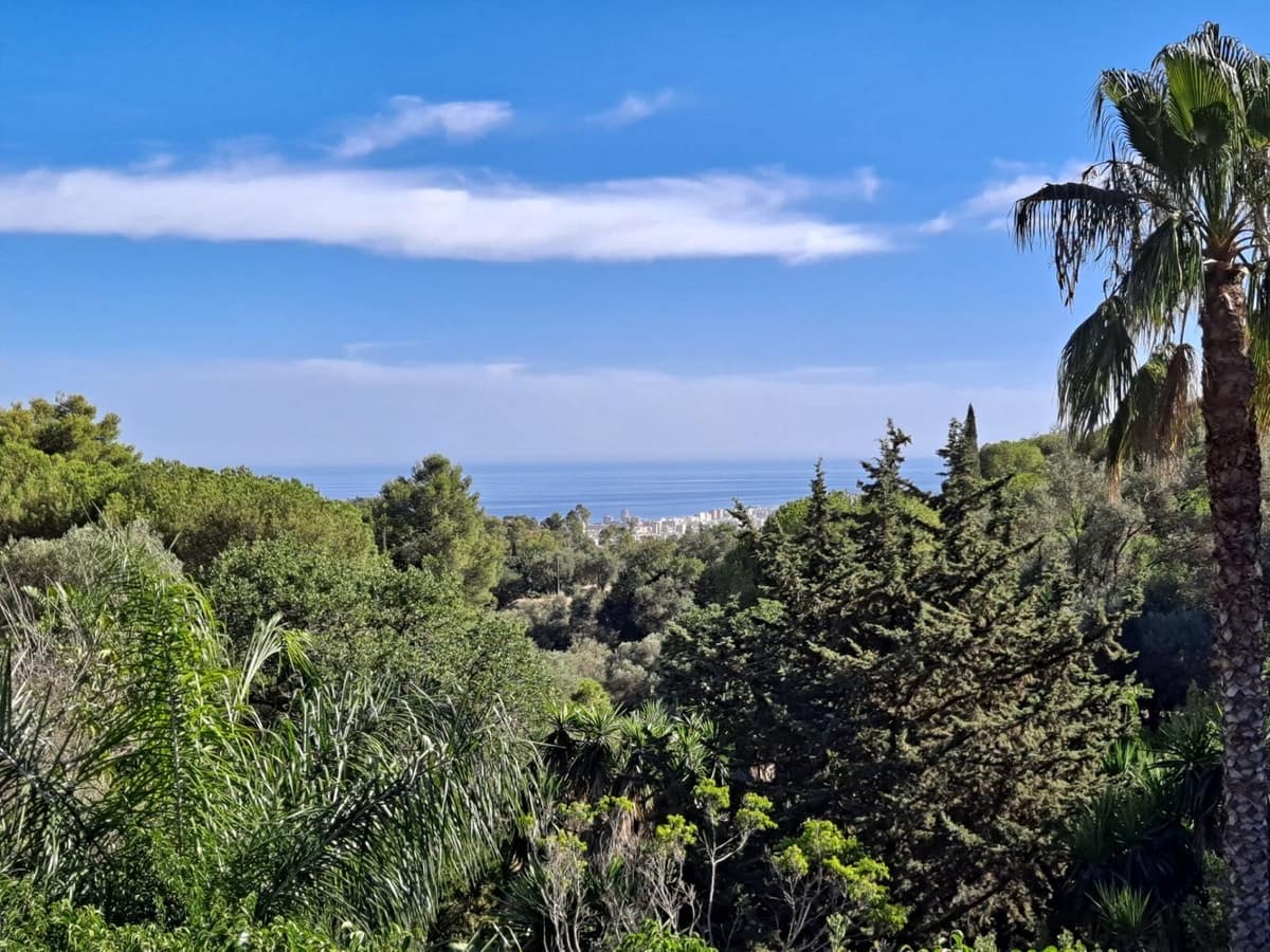 6 soverom Villa til salgs i Mijas med svømmebasseng garasje - € 1 045 000 (Ref: 9540163)