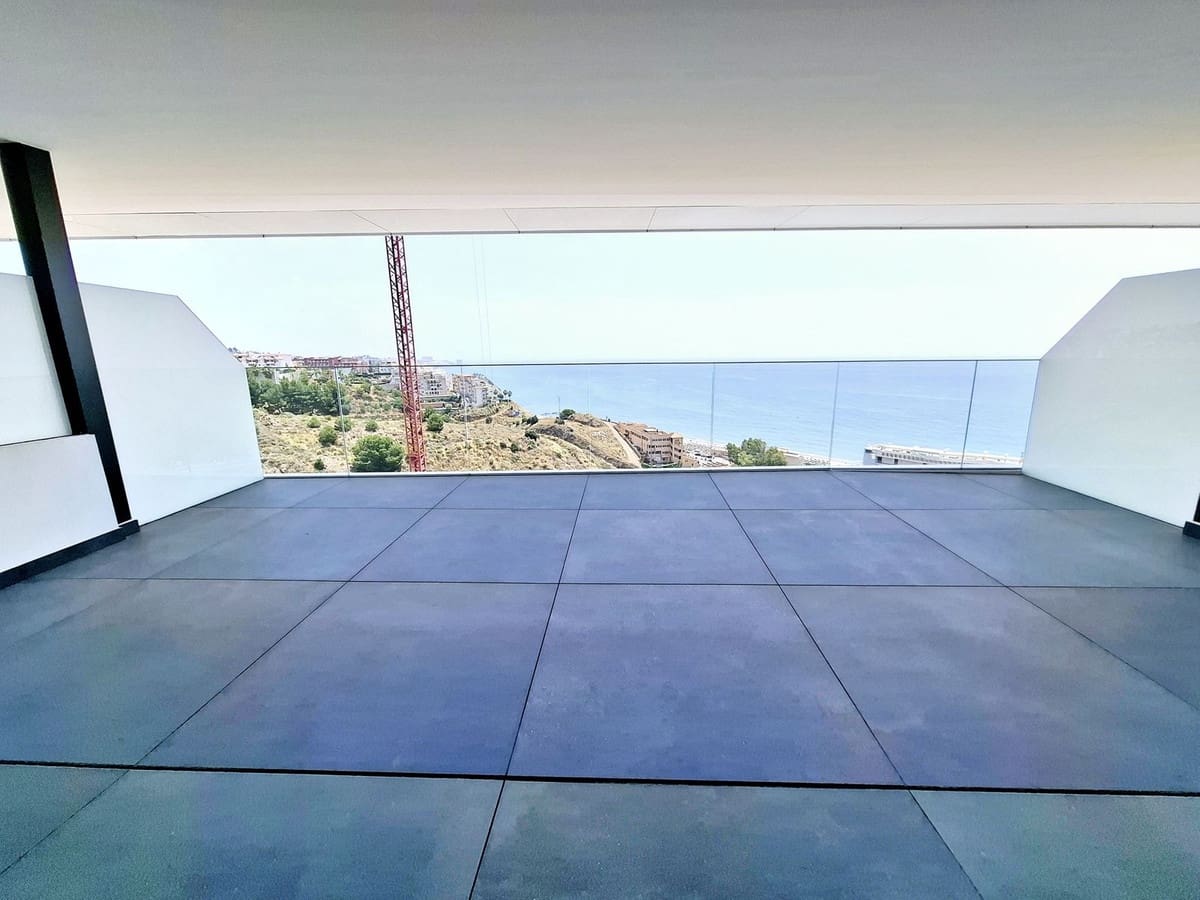 2 quarto Apartamento para venda em Fuengirola com piscina garagem - 1 100 000 € (Ref: 9540168)