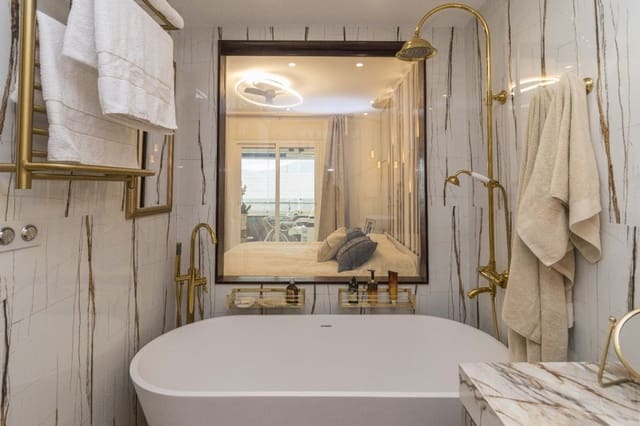 3 soverom Leilighet til salgs i Puerto Banus, Marbella med svømmebasseng - € 1 100 000 (Ref: 9540171)