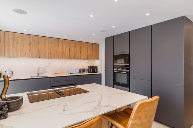 4 soverom Leilighet til salgs i Marbella - € 1 100 000 (Ref: 9540174)