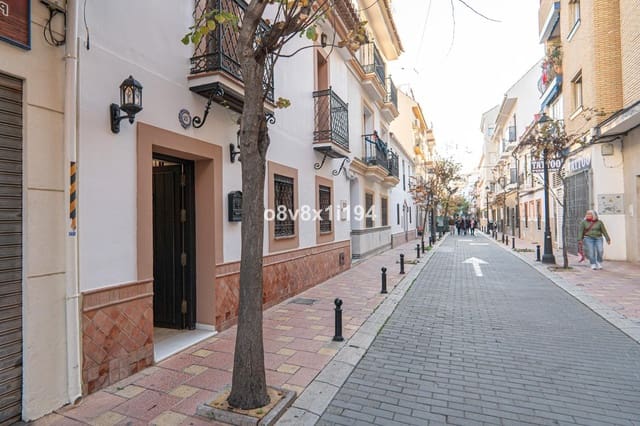 5 camera da letto Villa in vendita in Centro ciudad, Fuengirola - 1.100.000 € (Rif: 9540179)