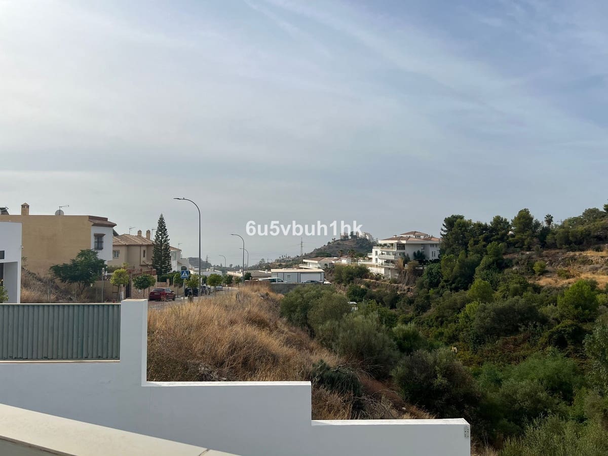 5 soveværelse Villa til salg i Benalmadena med swimmingpool - € 1.100.000 (Ref: 9540181)