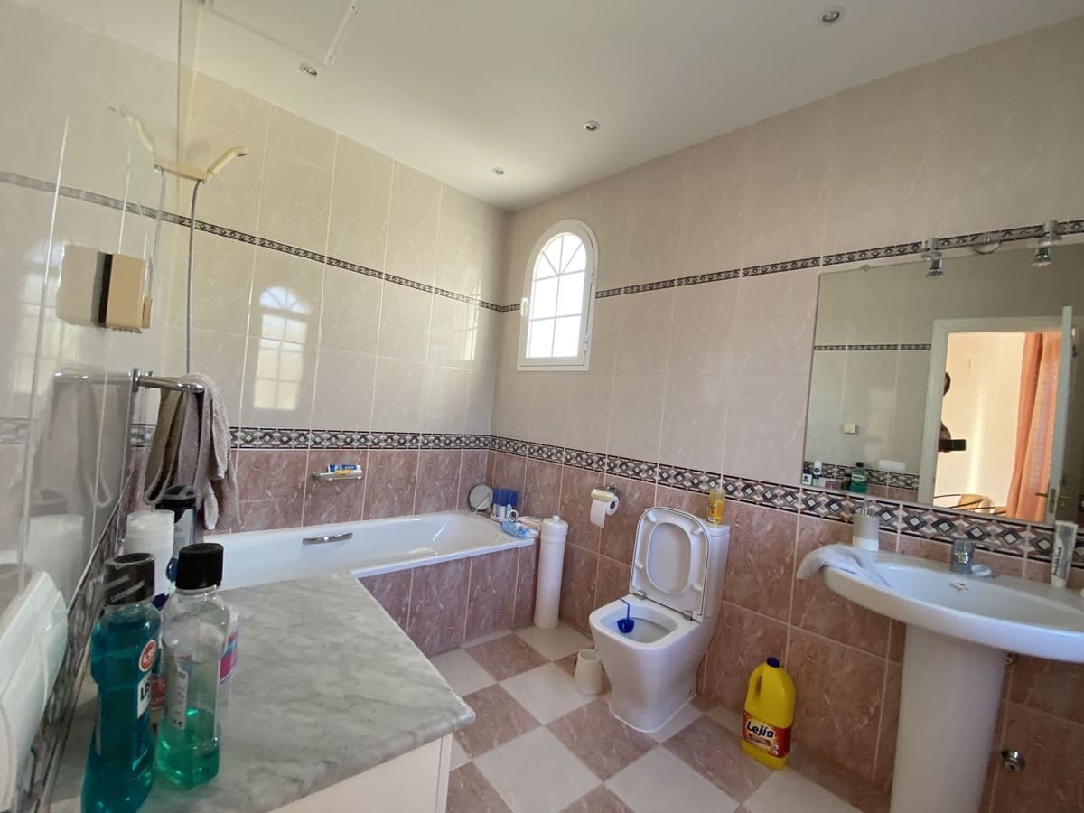 5 Zimmer Villa zu verkaufen in Mijas Golf mit Pool - 1.100.000 € (Ref: 9540182)