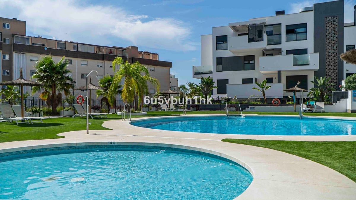 3 soveværelse Lejlighed til salg i Torremolinos med swimmingpool garage - € 1.120.000 (Ref: 9540189)