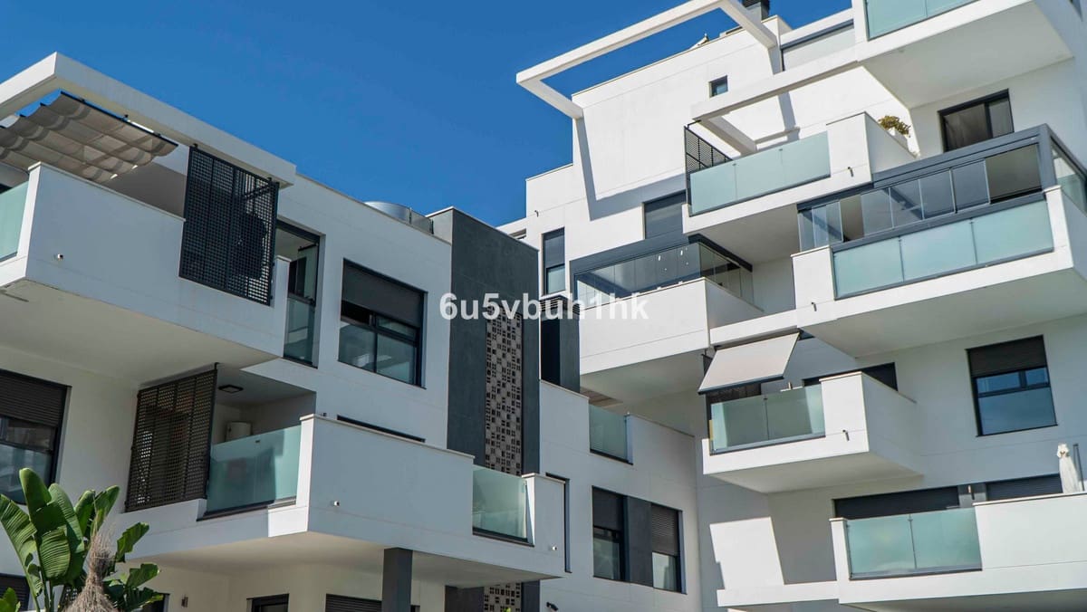 3 soveværelse Lejlighed til salg i Torremolinos med swimmingpool garage - € 1.120.000 (Ref: 9540189)