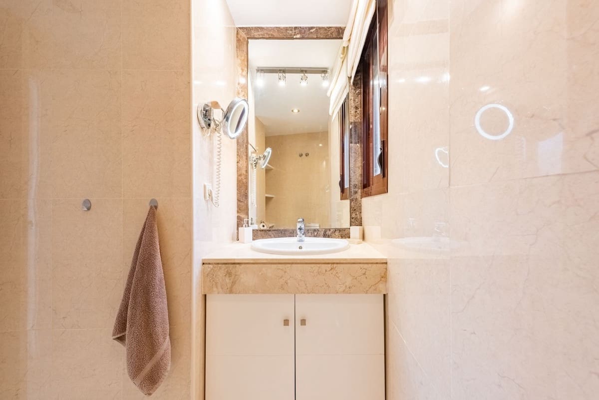 3 soveværelse Penthouse til salg i Costalita med swimmingpool garage - € 1.149.000 (Ref: 9540195)