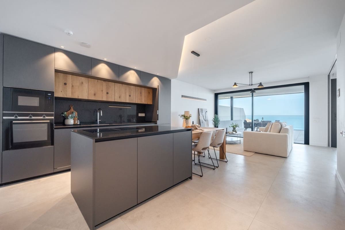 2 quarto Apartamento para venda em Fuengirola com piscina garagem - 1 150 000 € (Ref: 9540197)