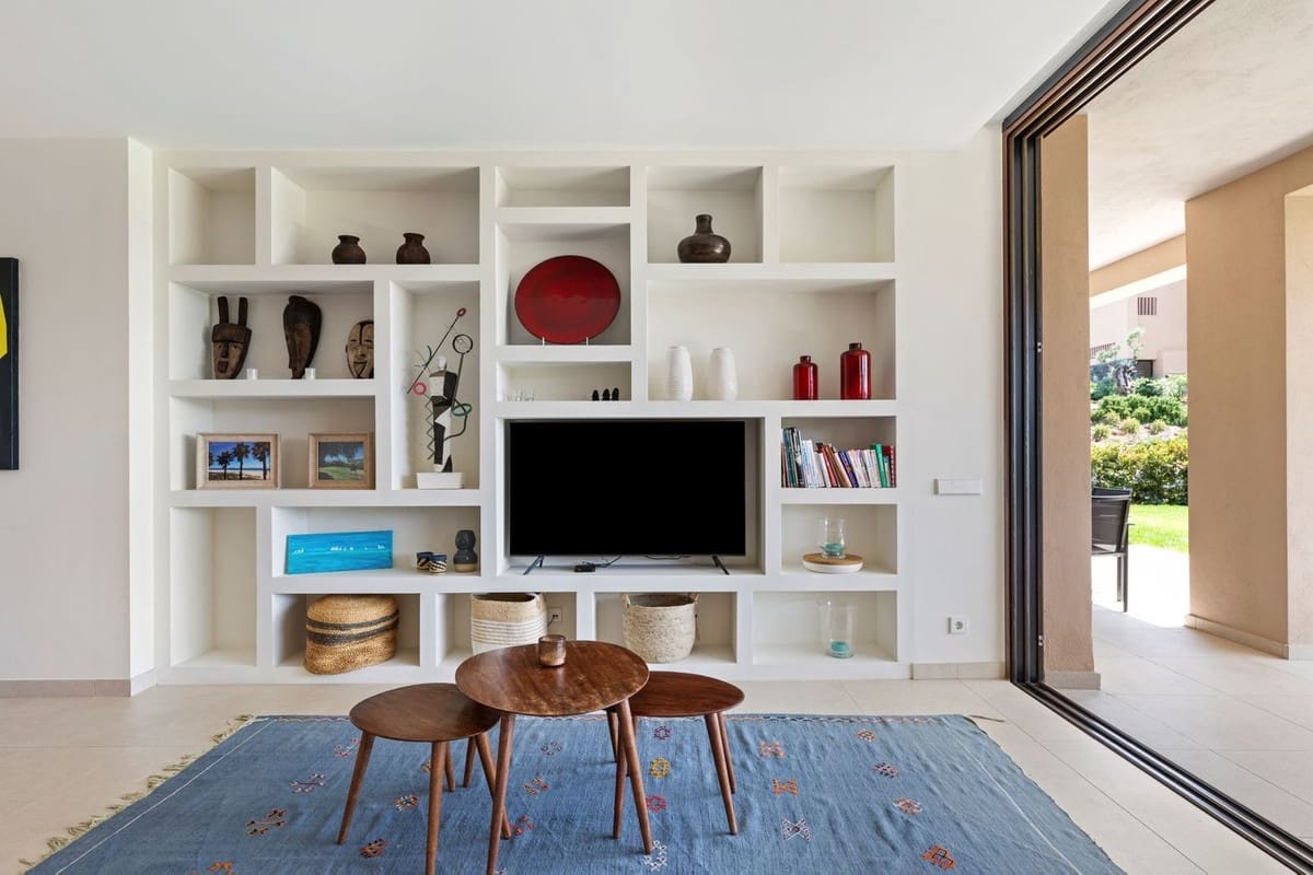 3 bedroom Apartment for sale in Benahavis with pool - € 1,150,000 (Ref: 9540199)