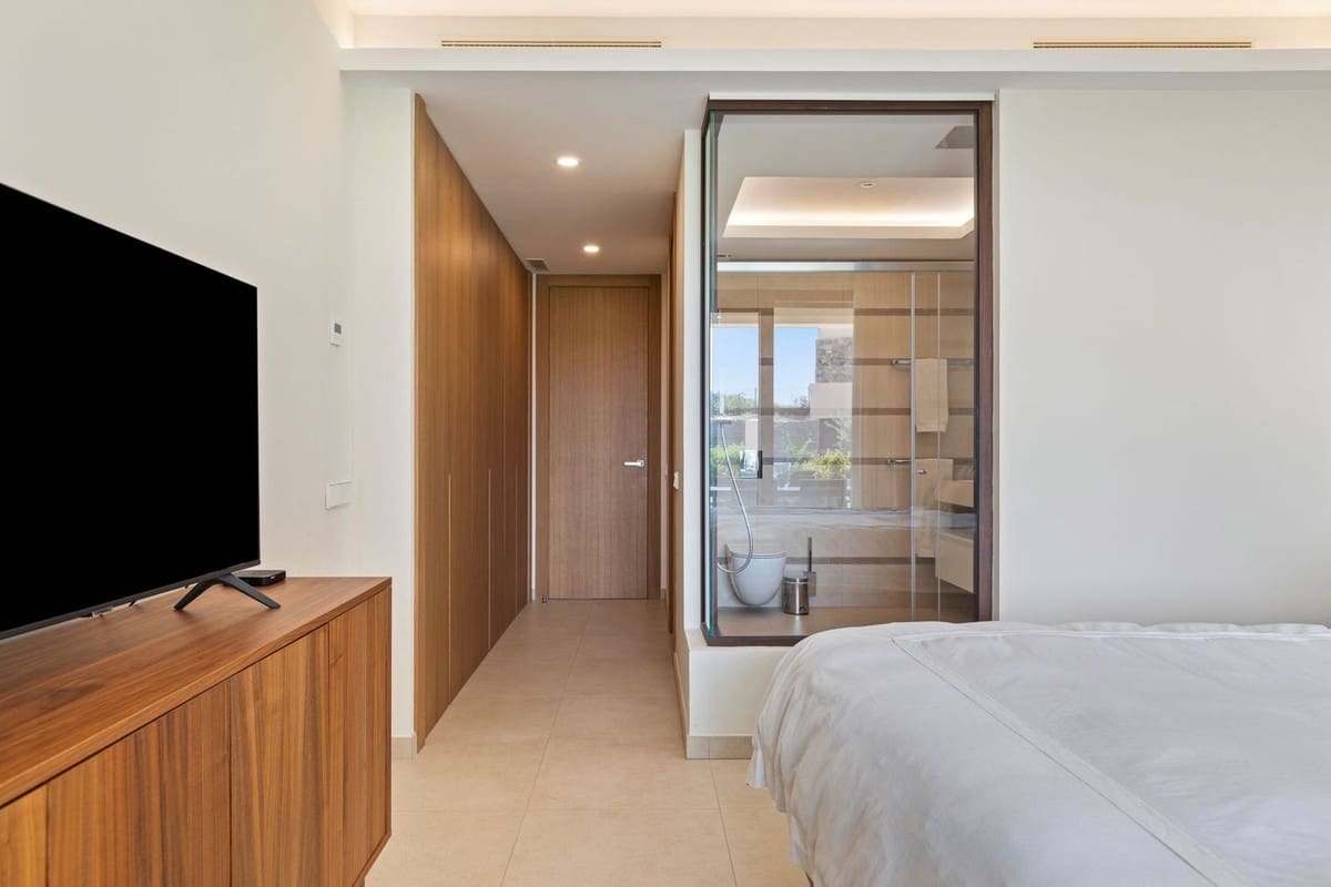 3 bedroom Apartment for sale in Benahavis with pool - € 1,150,000 (Ref: 9540199)