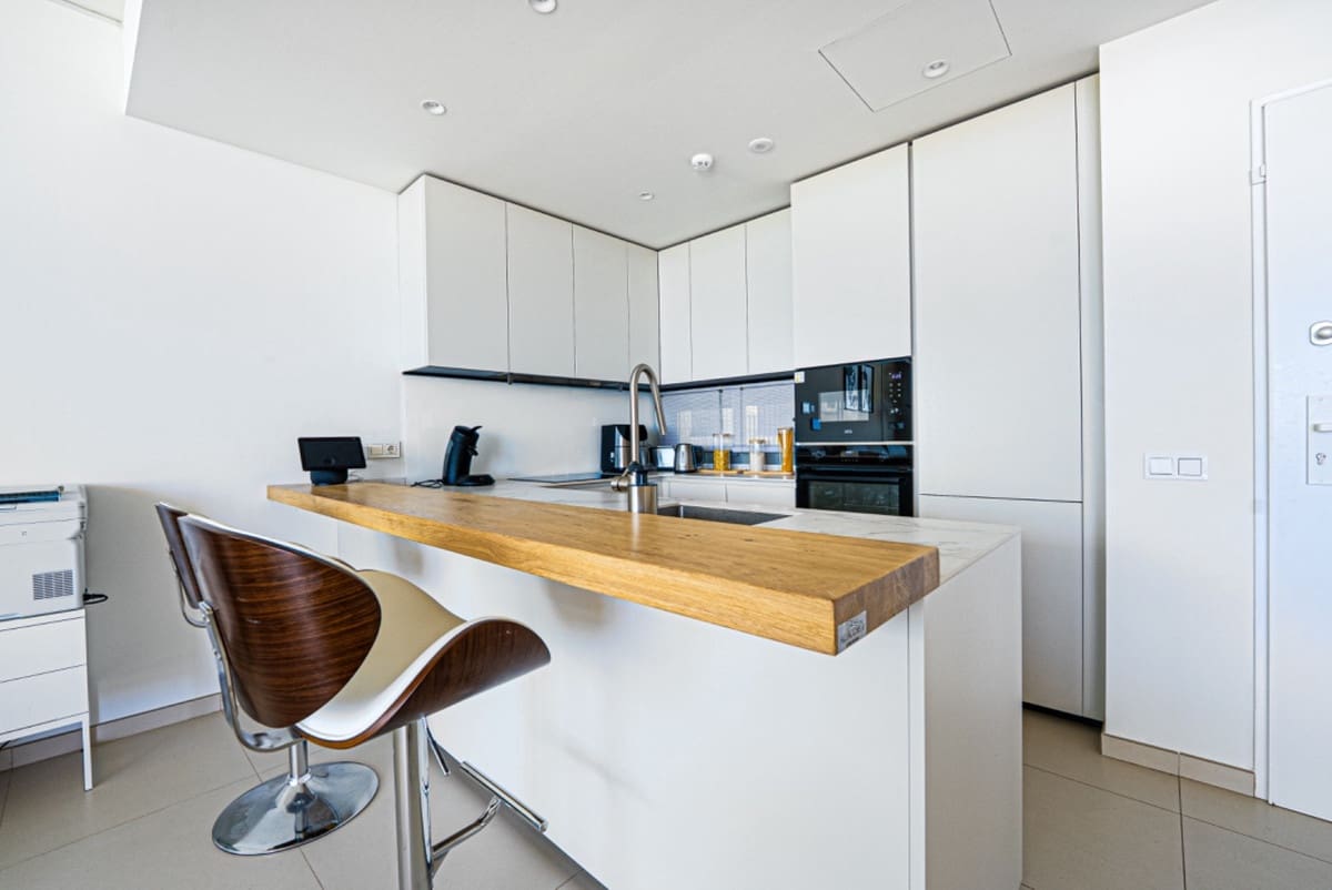 3 quarto Apartamento para venda em Fuengirola com piscina - 1 150 000 € (Ref: 9540200)