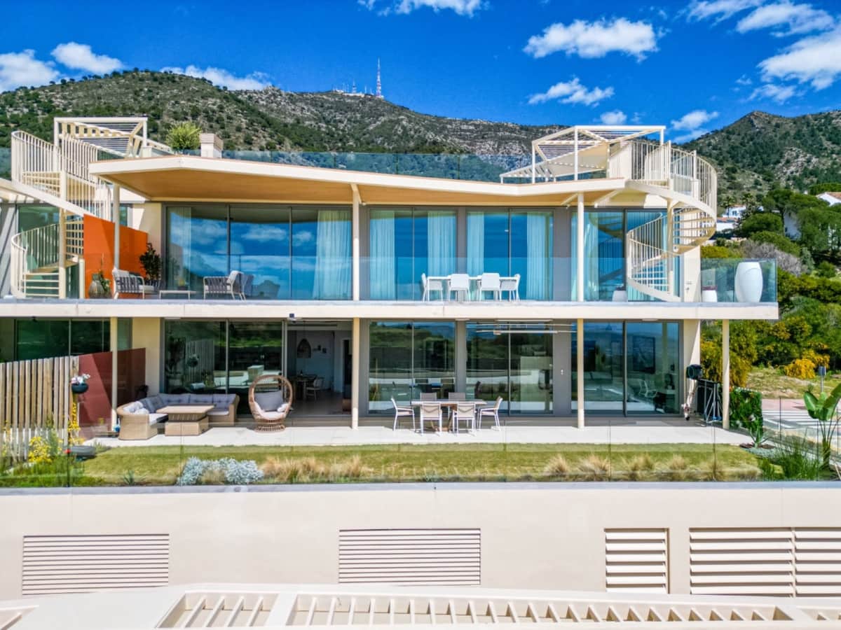 3 quarto Apartamento para venda em Fuengirola com piscina - 1 150 000 € (Ref: 9540200)