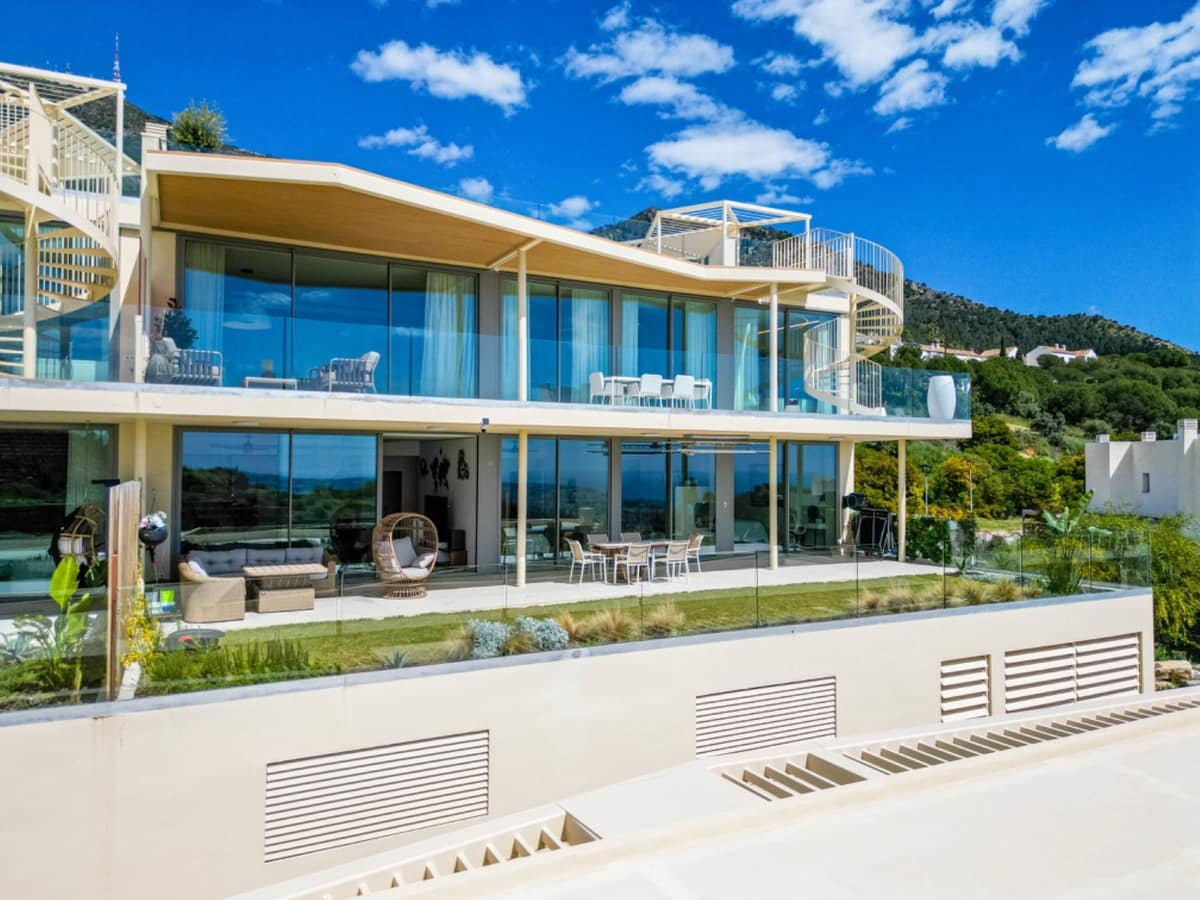 3 quarto Apartamento para venda em Fuengirola com piscina - 1 150 000 € (Ref: 9540200)