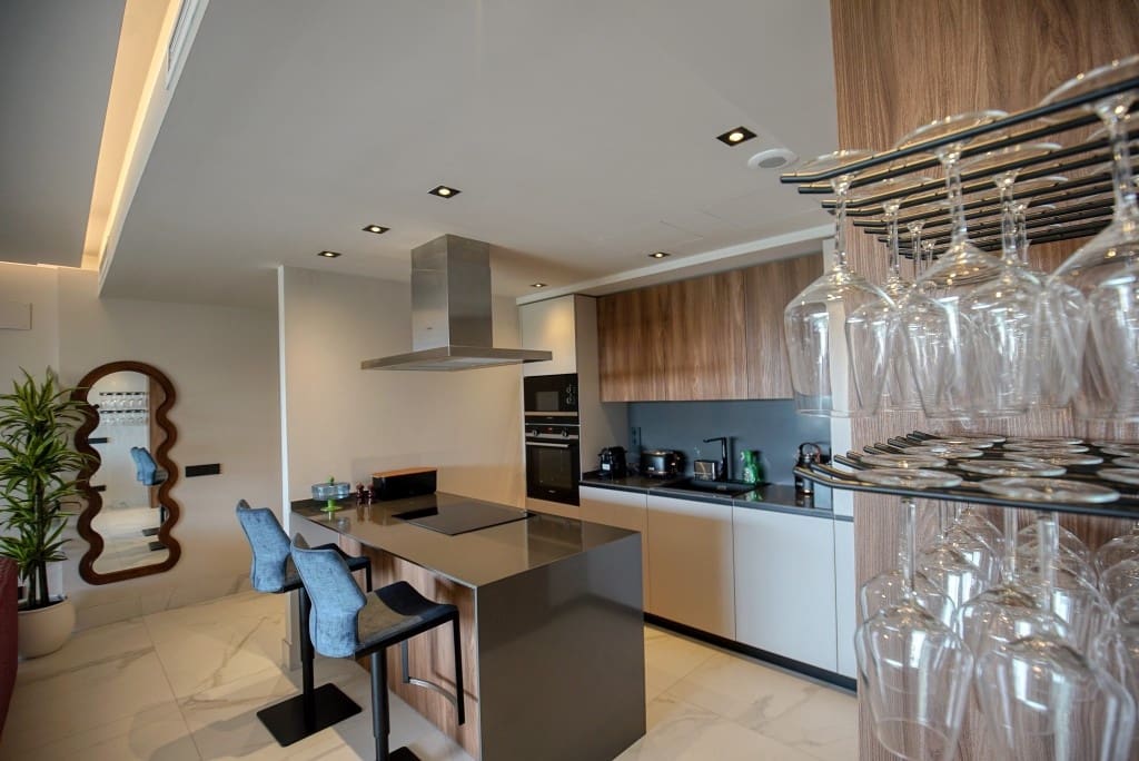 Apartamento de 3 habitaciones en San Pedro de Alcantara en venta - 1.150.000 € (Ref: 9540201)