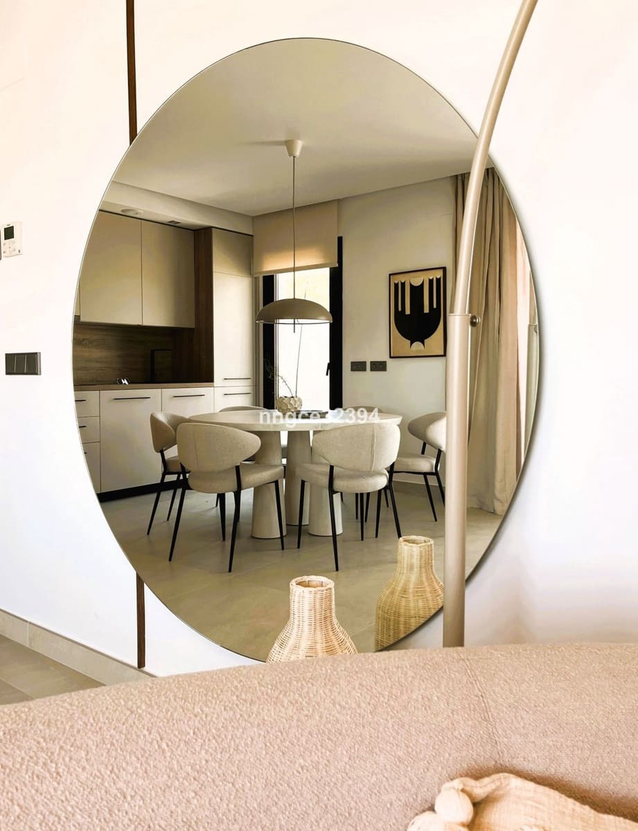 3 sypialnia Penthouse na sprzedaż w Benahavis z basenem garażem - 1 150 000 € (Ref: 9540203)