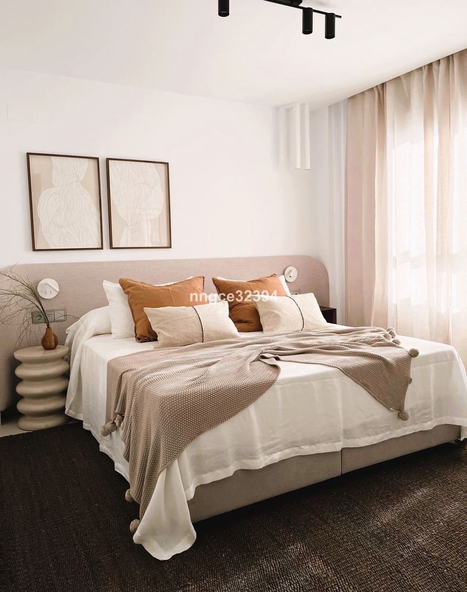 3 sypialnia Penthouse na sprzedaż w Benahavis z basenem garażem - 1 150 000 € (Ref: 9540203)