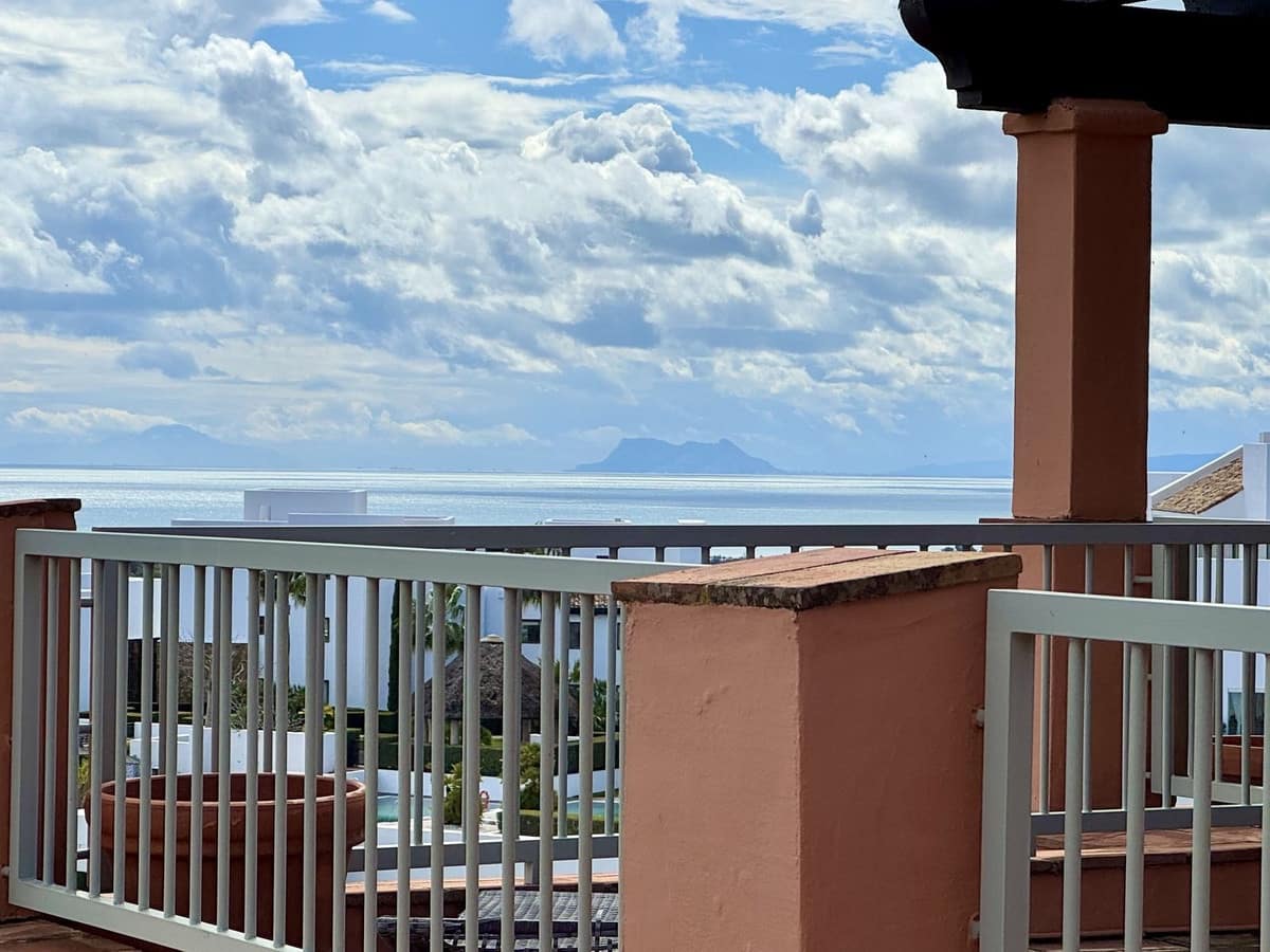 3 soveværelse Penthouse til salg i Los Flamingos med swimmingpool - € 1.150.000 (Ref: 9540204)