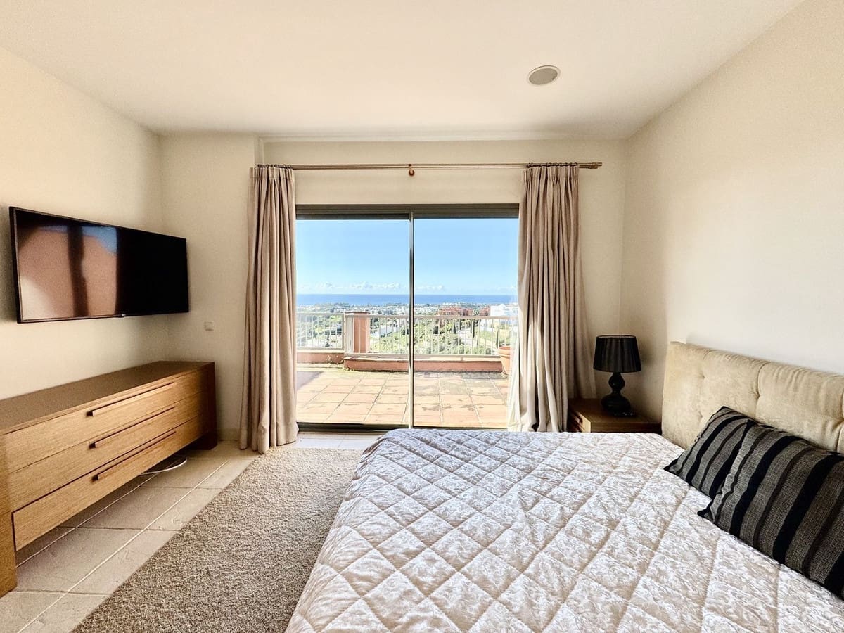 3 soveværelse Penthouse til salg i Los Flamingos med swimmingpool - € 1.150.000 (Ref: 9540204)