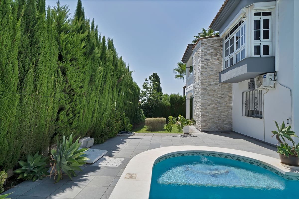 3 soveværelse Villa til salg i Buenas Noches med swimmingpool garage - € 1.150.000 (Ref: 9540206)