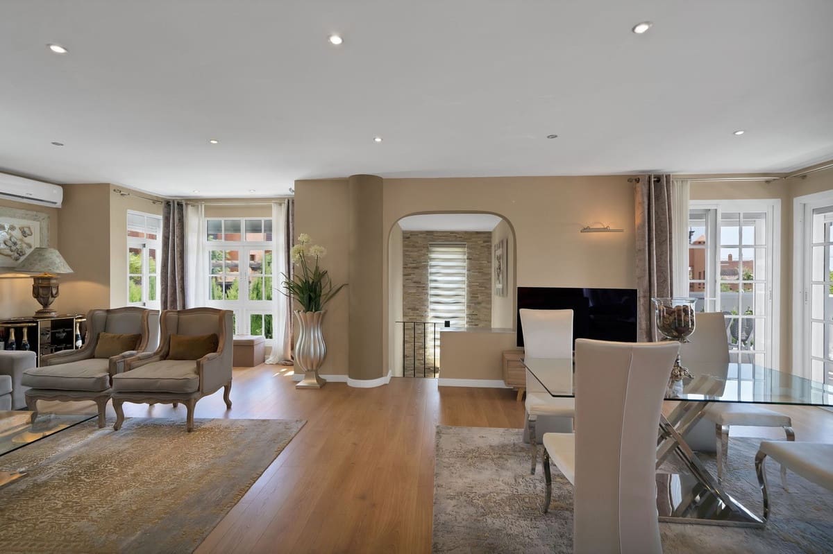 3 soveværelse Villa til salg i Buenas Noches med swimmingpool garage - € 1.150.000 (Ref: 9540206)