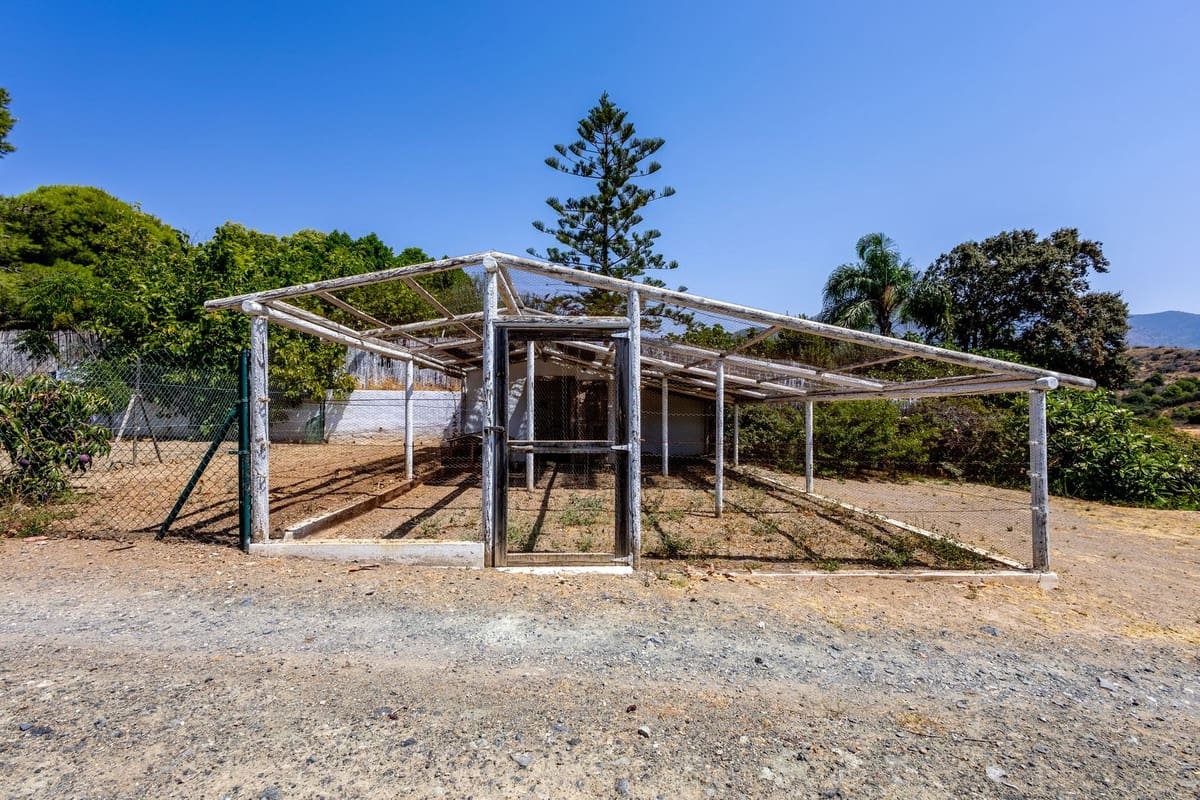 4 sovrum Villa till salu i Alhaurin el Grande med pool - 999 000 € (Ref: 9540207)