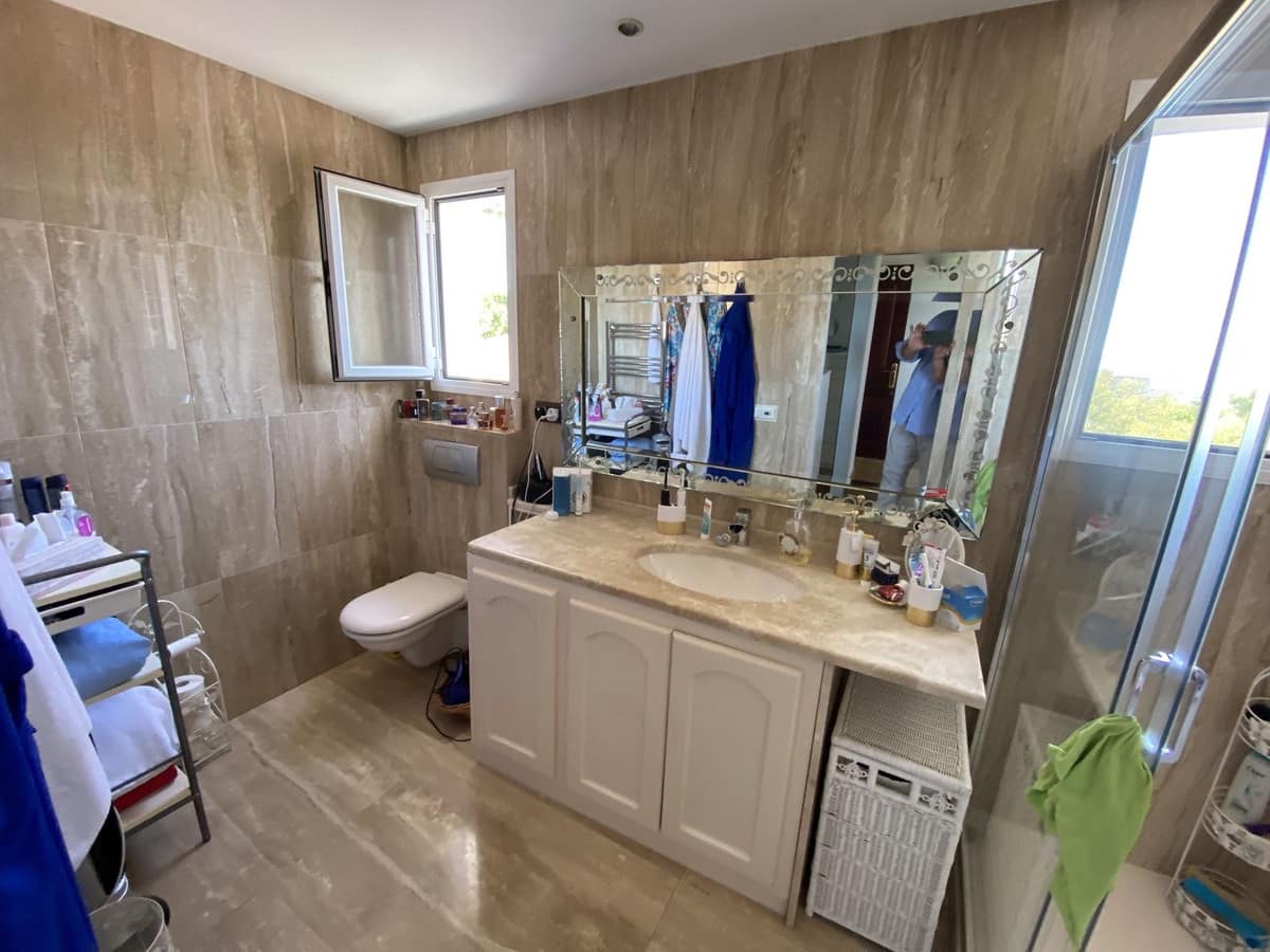 5 slaapkamer Villa te koop in Torremolinos met zwembad garage - € 1.150.000 (Ref: 9540210)