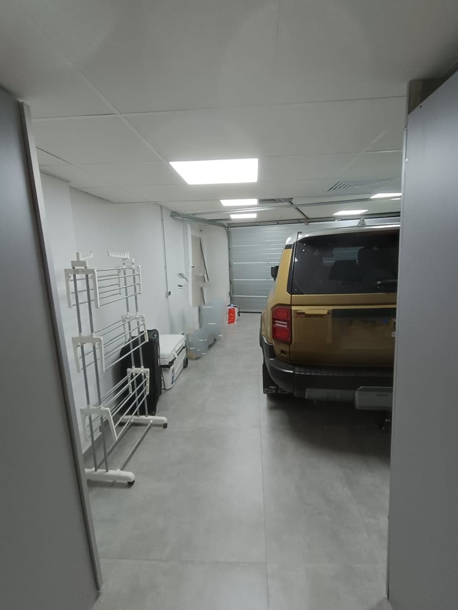 3 soveværelse Semi-Rækkehus til salg i Marbella - € 1.165.000 (Ref: 9540215)