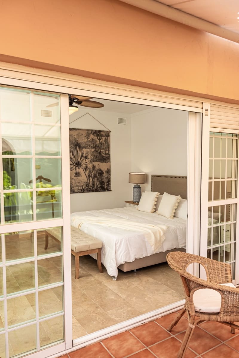 3 quarto Moradia Geminada para venda em Marbella - 1 165 000 € (Ref: 9540215)