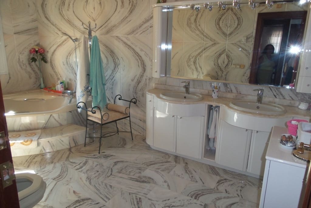 5 camera da letto Villa in vendita in Alhaurin de la Torre con garage - 1.178.550 € (Rif: 9540218)