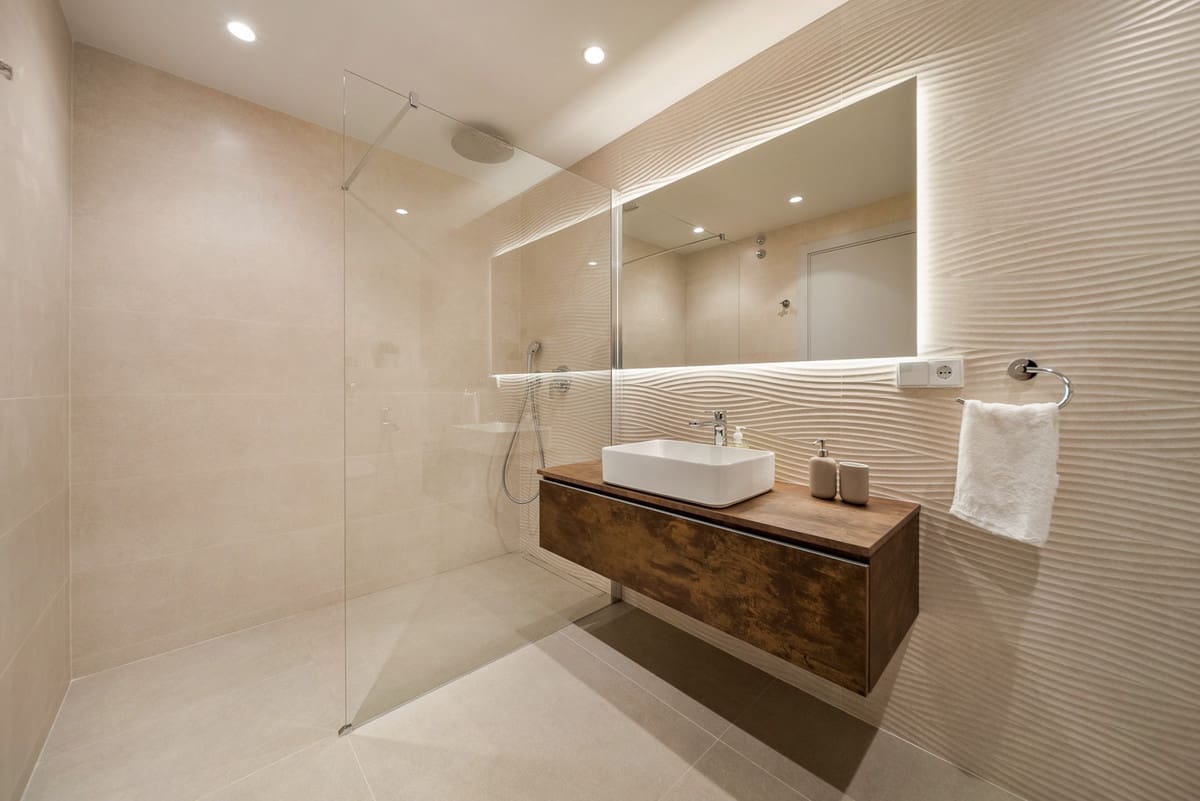 3 Zimmer Apartment zu verkaufen in Nueva Andalucia mit Pool - 1.190.000 € (Ref: 9540222)