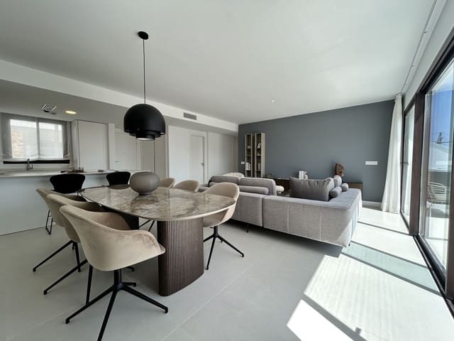 3 quarto Penthouse para venda em Centro ciudad, Fuengirola - 1 190 000 € (Ref: 9540223)