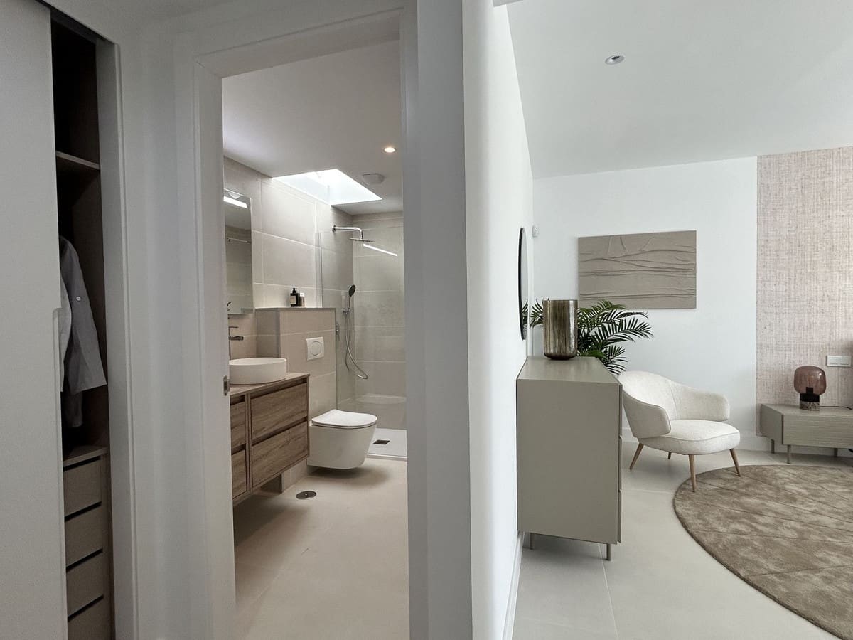 3 quarto Penthouse para venda em Fuengirola - 1 190 000 € (Ref: 9540223)