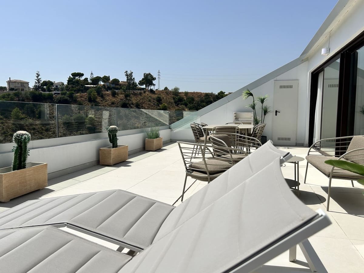 3 quarto Penthouse para venda em Fuengirola - 1 190 000 € (Ref: 9540223)