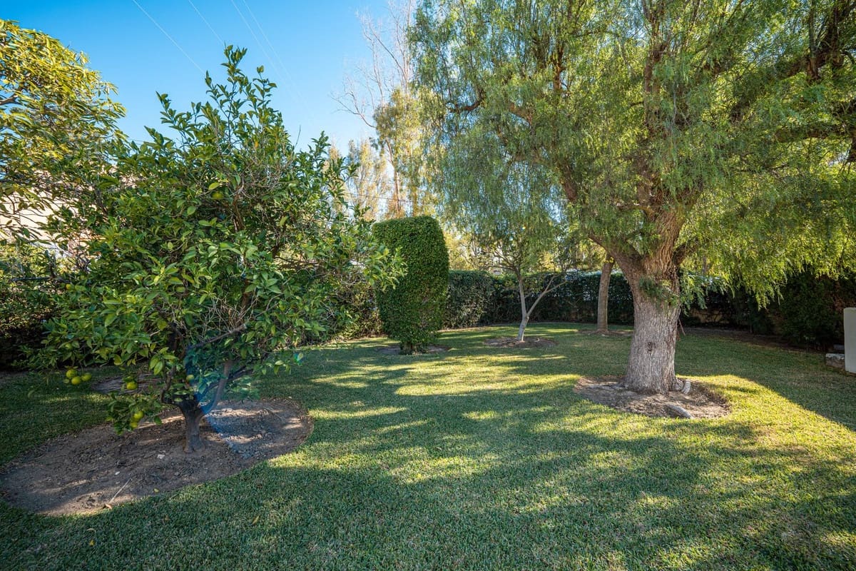 4 soveværelse Villa til salg i Benalmadena med swimmingpool garage - € 1.190.000 (Ref: 9540225)