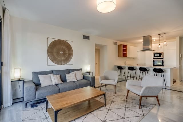 2 slaapkamer Appartement te koop in Puerto Banus, Marbella met zwembad - € 1.195.000 (Ref: 9540231)