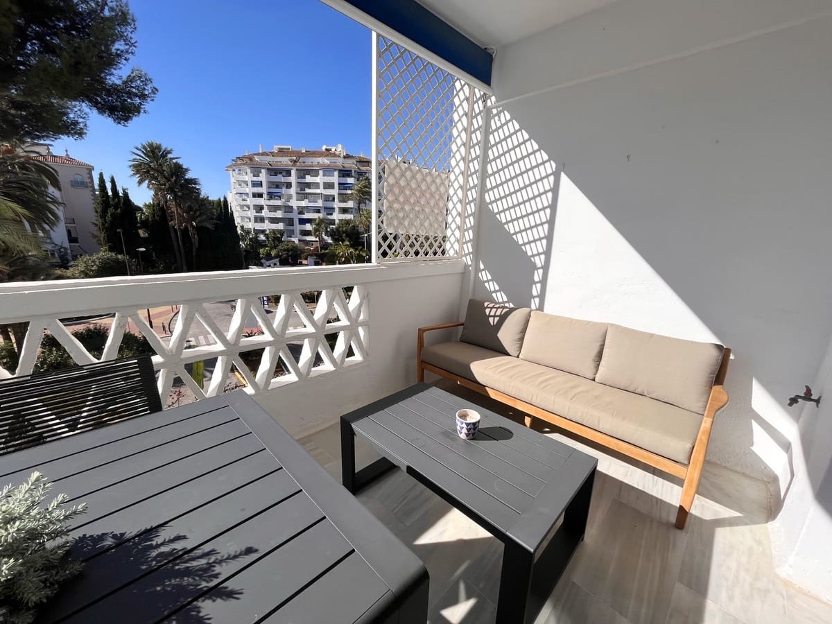 2 slaapkamer Appartement te koop in Puerto Banus met zwembad - € 1.195.000 (Ref: 9540231)