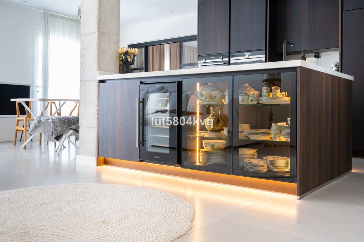 Ático de 3 habitaciones en La Quinta en venta con piscina - 1.195.000 € (Ref: 9540237)