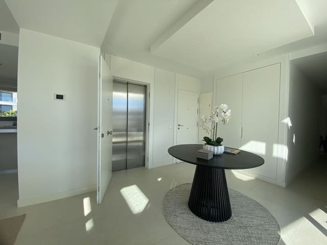 3 quarto Penthouse para venda em Centro ciudad, Fuengirola com piscina garagem - 1 195 000 € (Ref: 9540238)