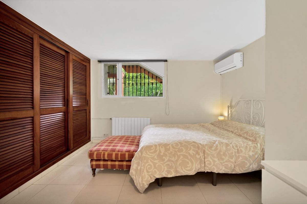 5 slaapkamer Villa te koop in Elviria met zwembad - € 1.195.000 (Ref: 9540239)