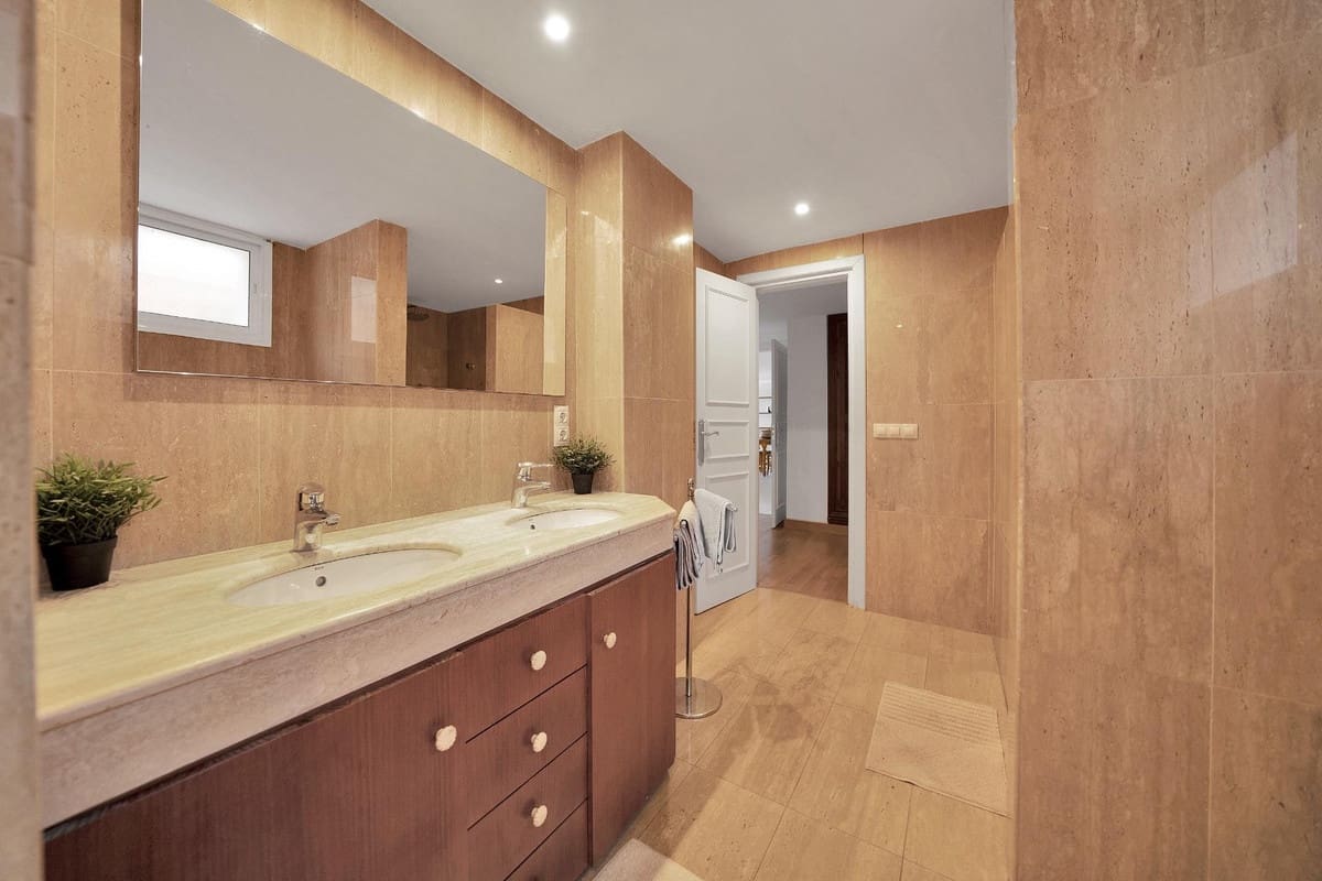 5 slaapkamer Villa te koop in Elviria met zwembad - € 1.195.000 (Ref: 9540239)