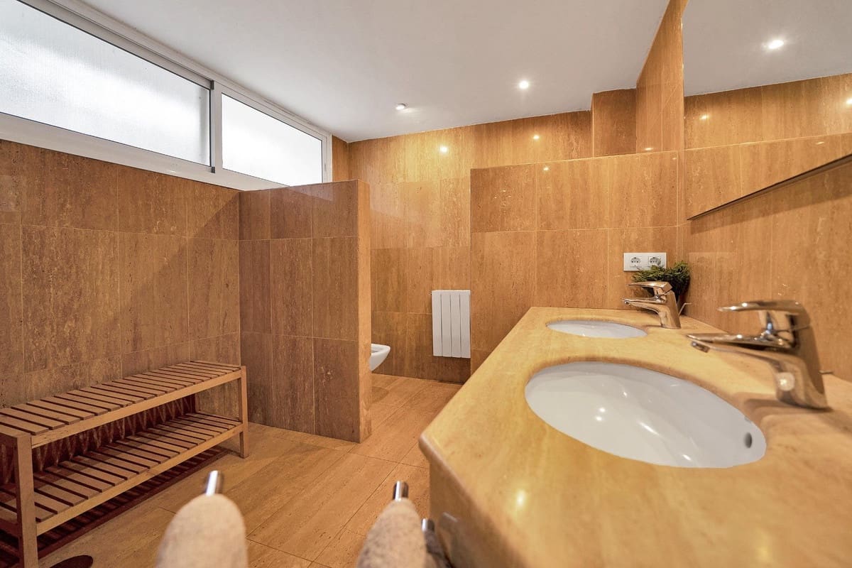 5 slaapkamer Villa te koop in Elviria met zwembad - € 1.195.000 (Ref: 9540239)