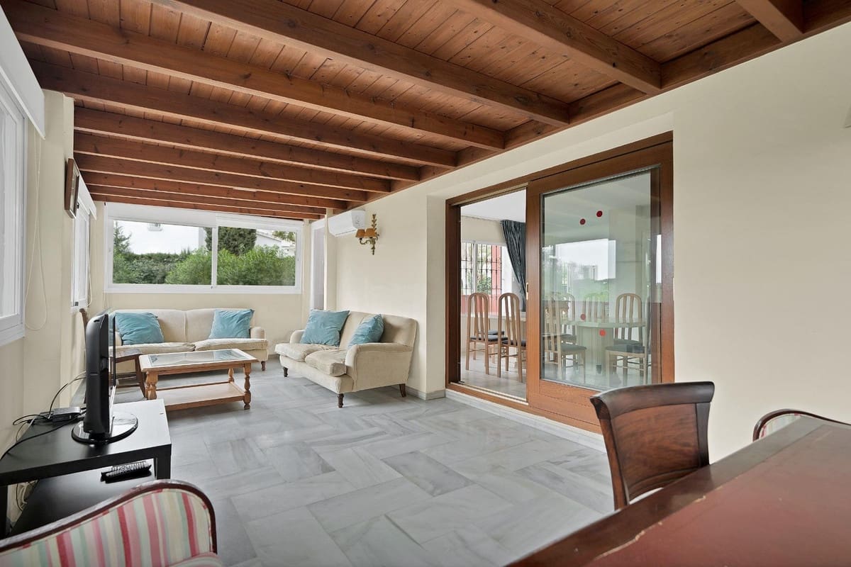 5 slaapkamer Villa te koop in Elviria met zwembad - € 1.195.000 (Ref: 9540239)