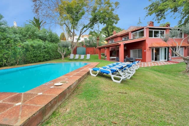 Chalet de 5 habitaciones en Elviria, Marbella en venta con piscina - 1.195.000 € (Ref: 9540239)