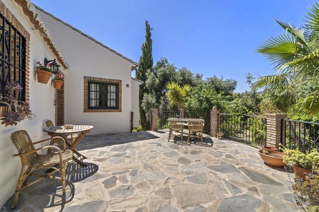 5 bedroom Villa for sale in Mijas pueblo, Mijas with pool - € 1,195,000 (Ref: 9540240)